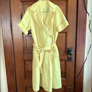 Yellow brocade abalone buttons Liz Claiborne trench belted shirt dress